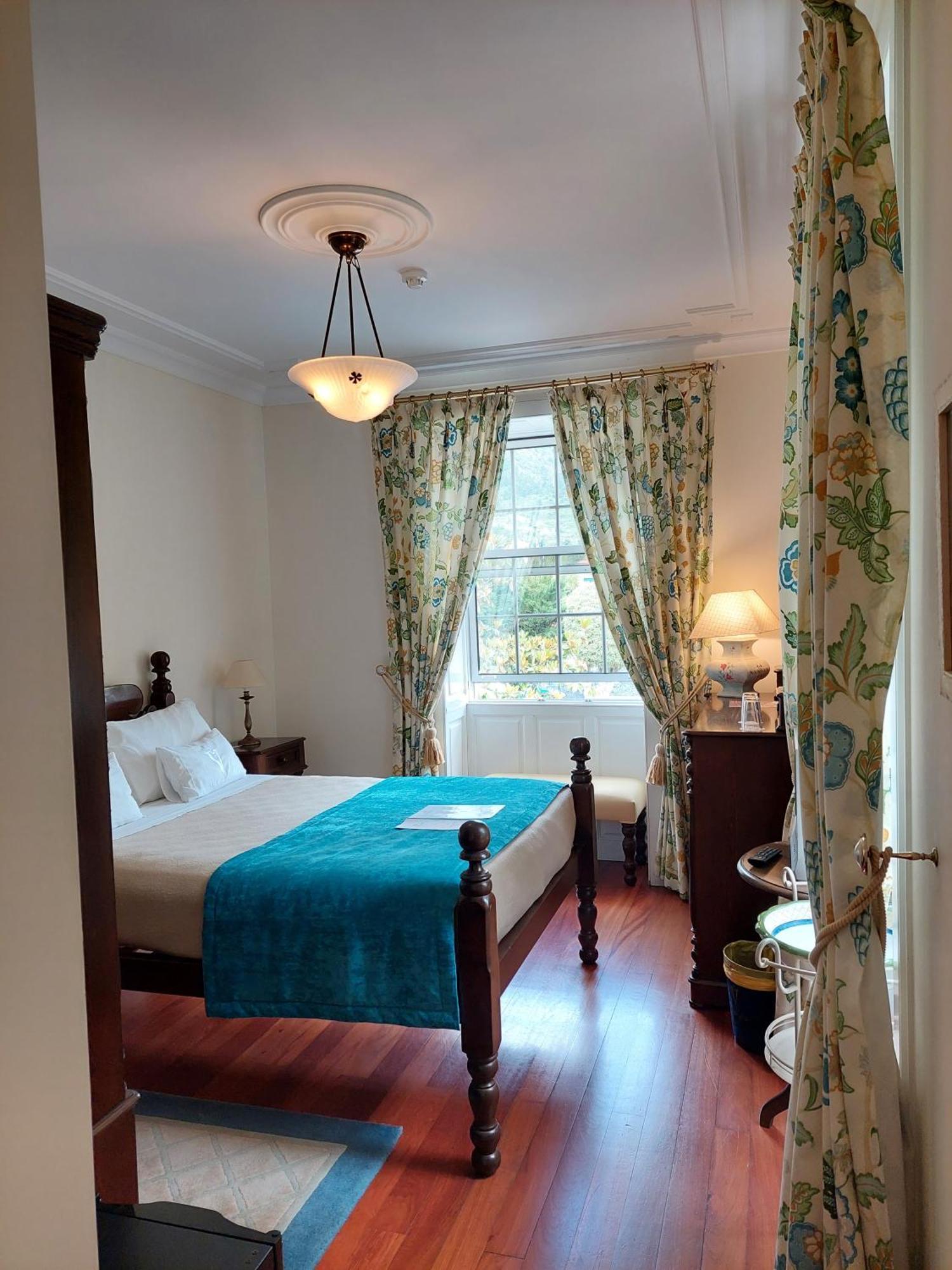 Hotel Estalagem Do Vale São Vicente Exteriér fotografie